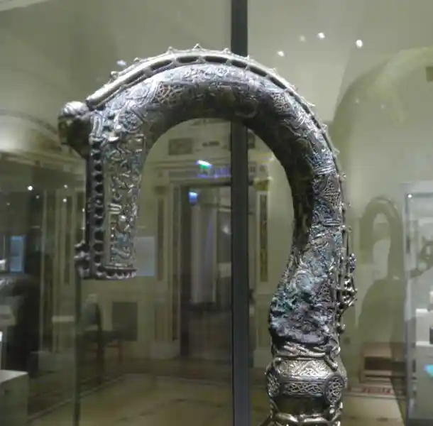 A staff with celtic knot design